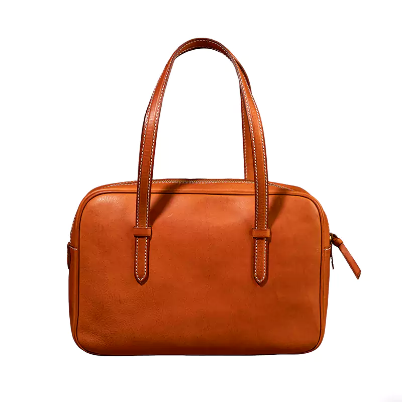Bolso de cuero con cremallera